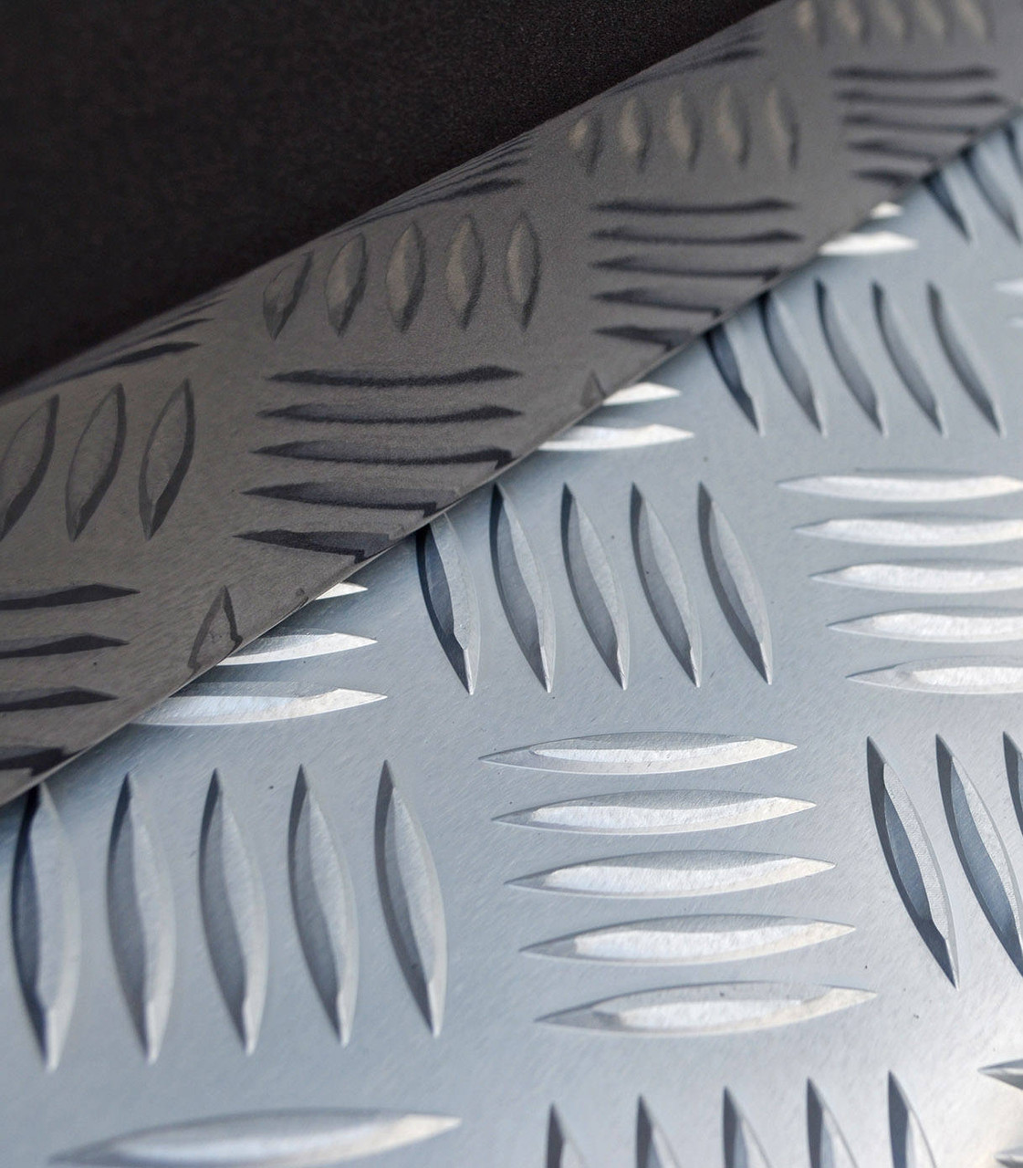 For Ford Transit Custom (2024+): Silver Anodised Rear Bumper Protector Guard