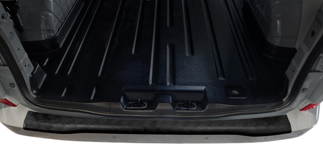 For VW T7 Transporter (2025+): Black Anodised Rear Bumper Protector Guard