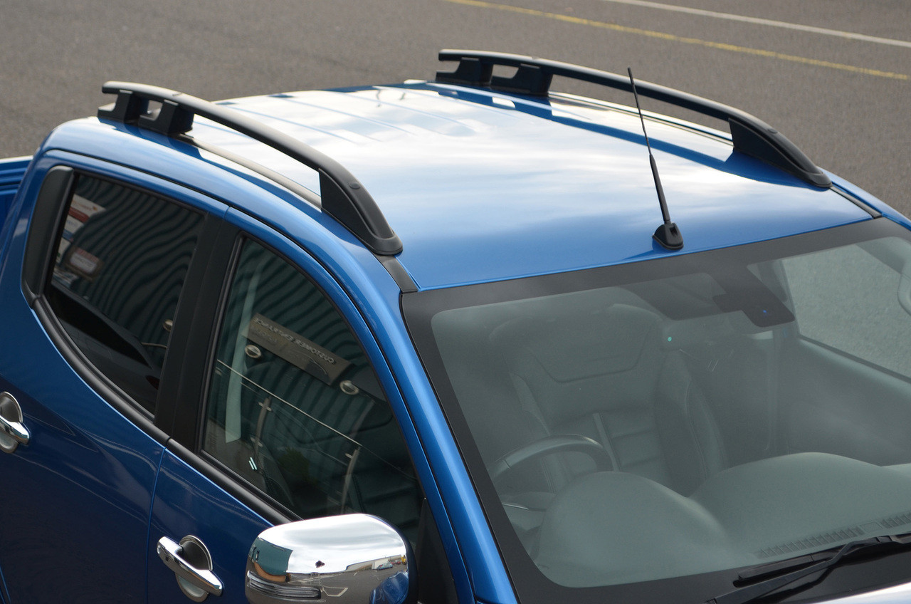 Black Aluminium Roof Rack Rails Side Bars Set To Fit Mitsubishi L200 (2015+)