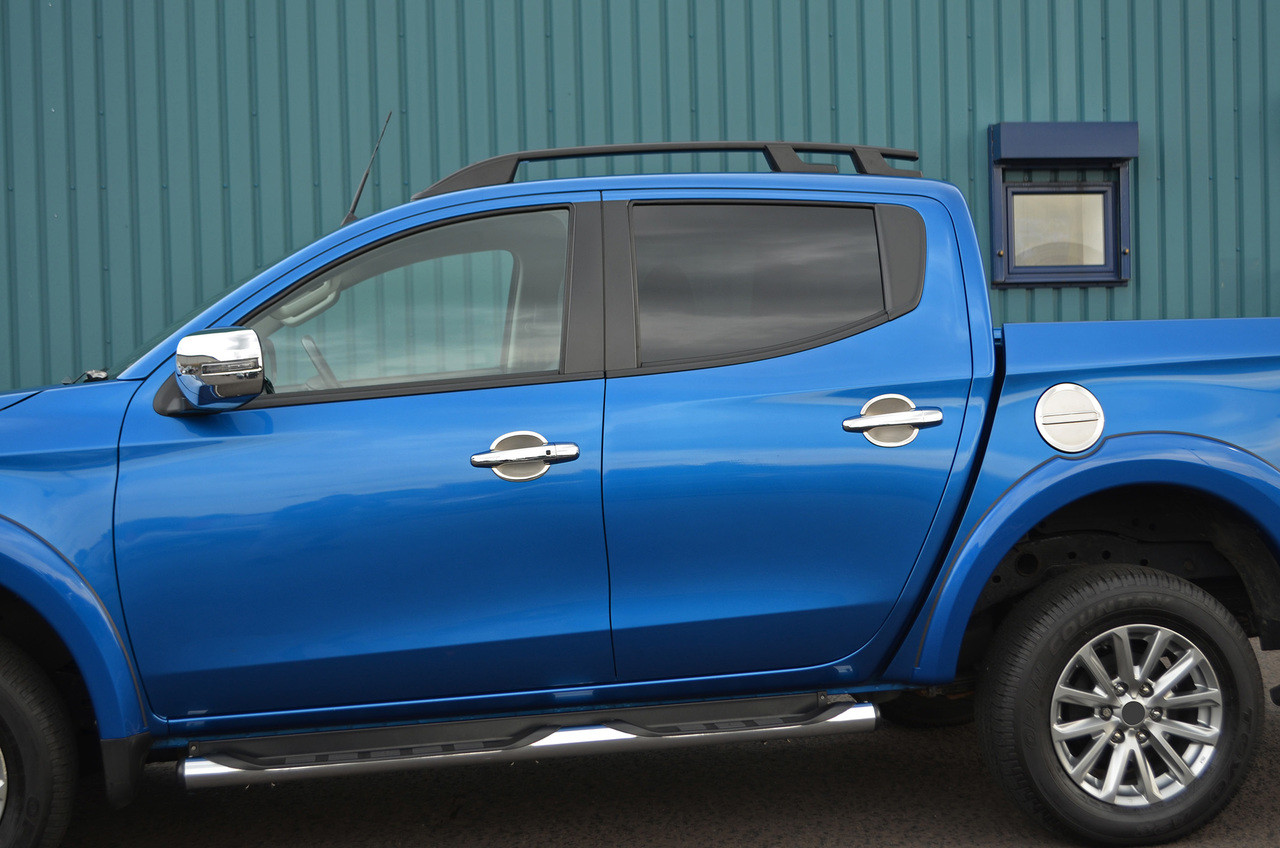 Black Aluminium Roof Rack Rails Side Bars Set To Fit Mitsubishi L200 (2015+)