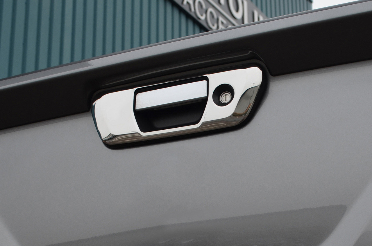 Chrome Rear Door Handle Tailgate Trim Cover To Fit Nissan Navara NP300 (2015+)