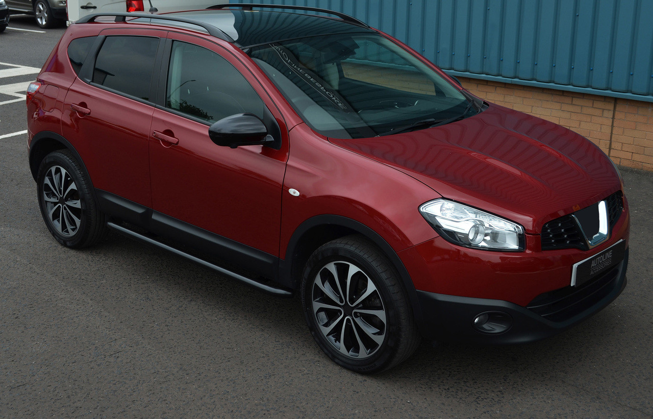 Black Side Bars Steps S.Steel To Fit Nissan Qashqai (2006-14)