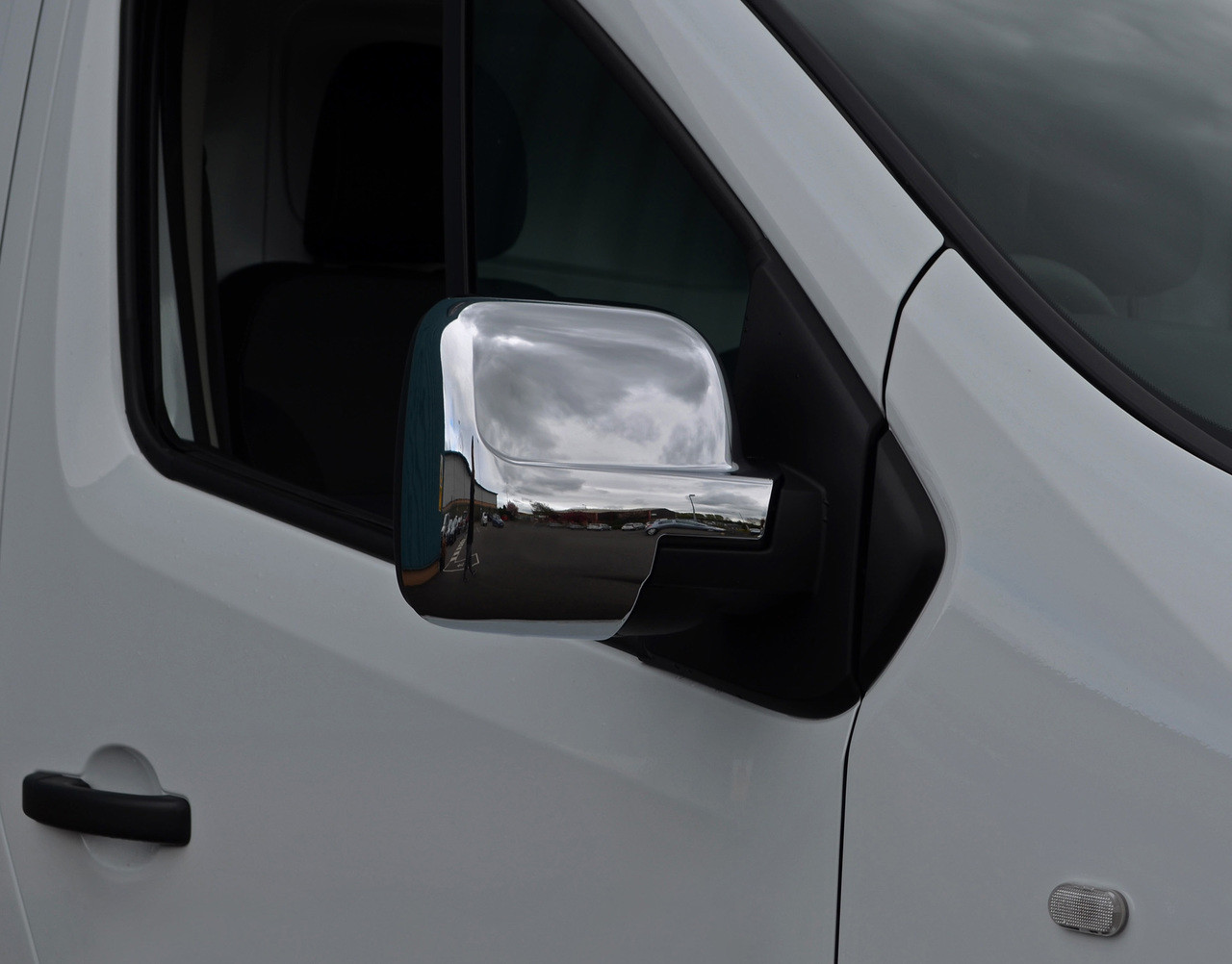 renault trafic sport wing mirror