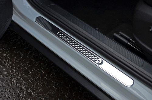 Chrome Door Sill Protectors Kick Plates (2 Piece Set) To Fit VW T-Roc (2017+)