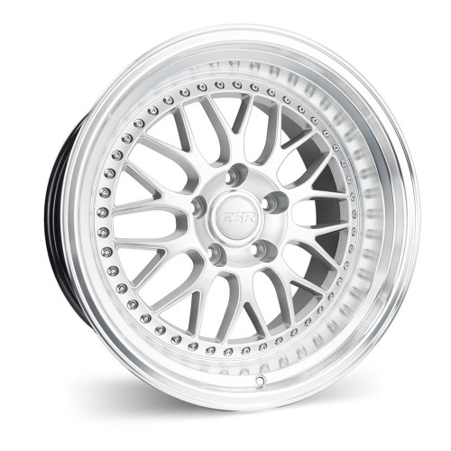 ESR_SR01_hypersilver__37836.