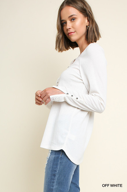 トップス andmary Mary long knit tops ivory Umgee - Mary Long Sleeve Waffle knit Top - Off White