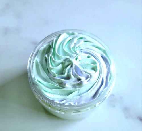 Kim's Bath Shop Rosemary Mint Whipped Soap lid off Kim's Bath Shop Rosemary Mint Whipped Soap lid off