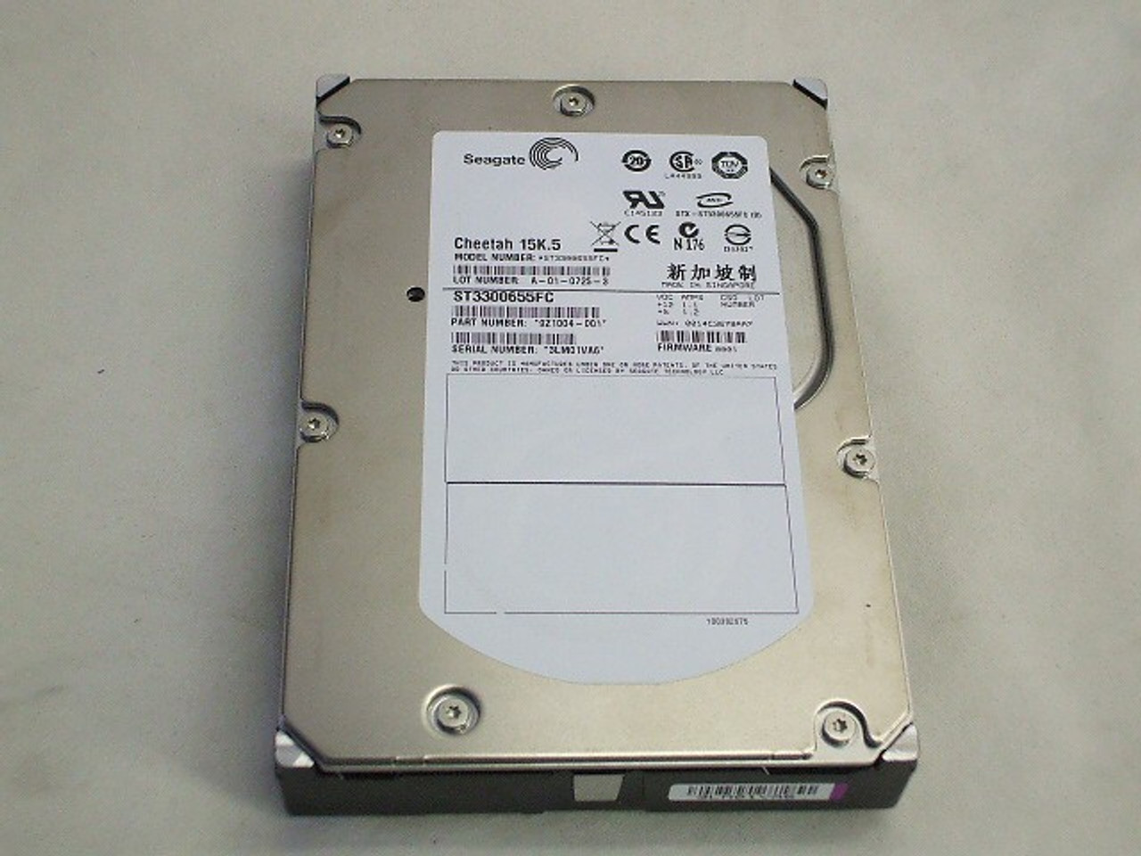 SEAGATE ST3300655FC Cheetah 300gb 15000rpm Fiber Channel 16mb Buffer 3.5inch Internal Hard Disk Drive