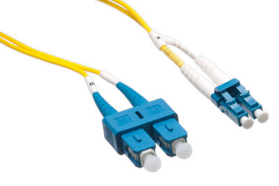 AXG95701 , Axiom AXG95701 fiber optic cable 19.7" (0.5 m) 2x SC 2x LC OS2 Yellow