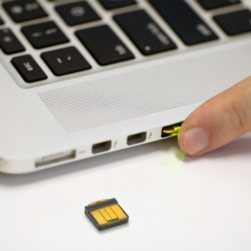 Yubico YubiKey 5 Nano - 100854 , 100854