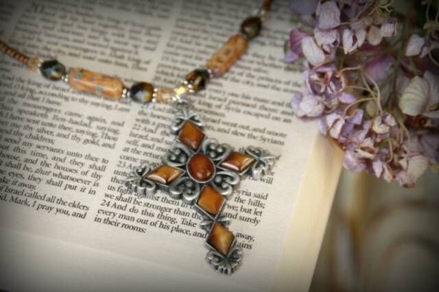 IN-496 Beaded Cross Necklace
