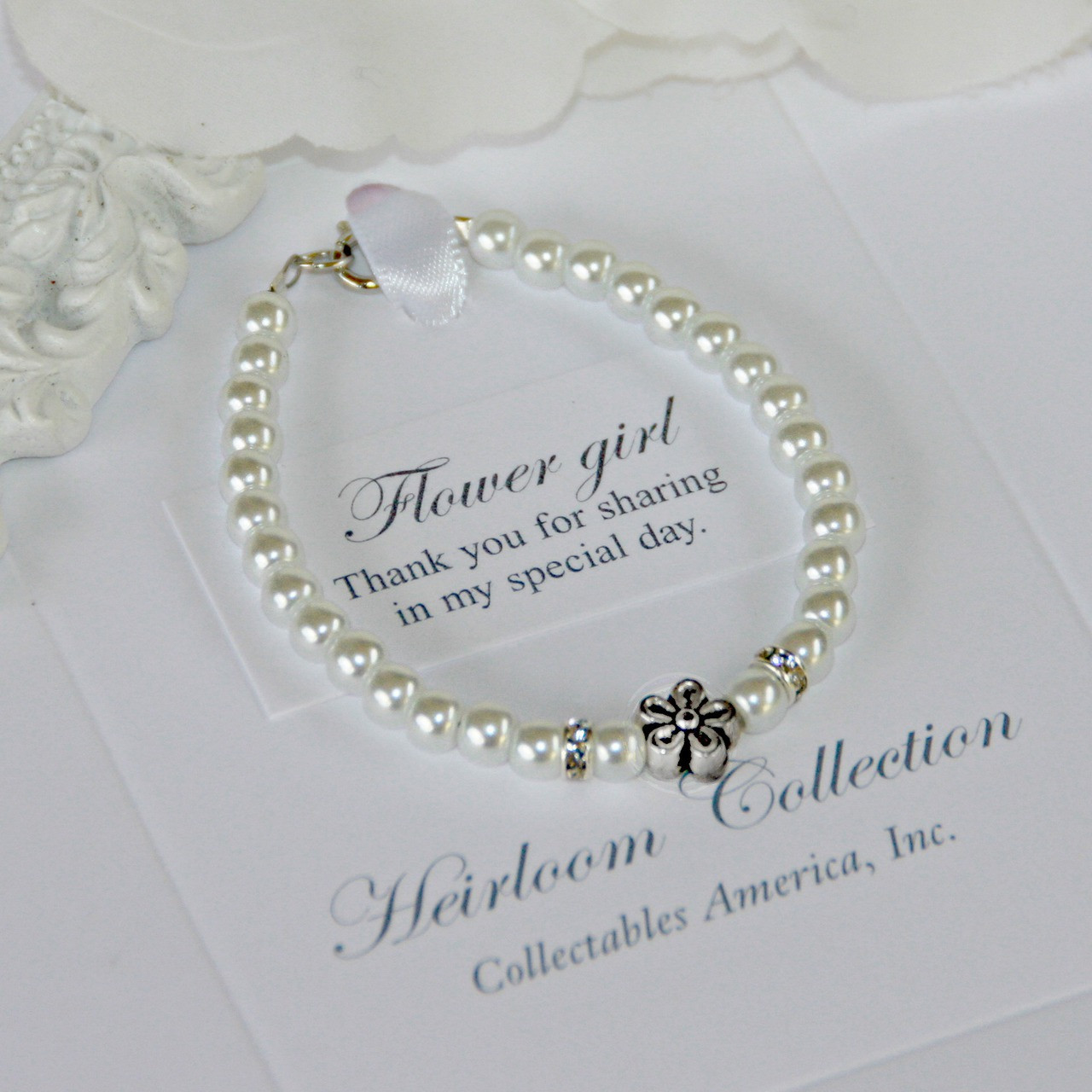 CJ-530-6  Flower Girls Pearl Bracelet 6"