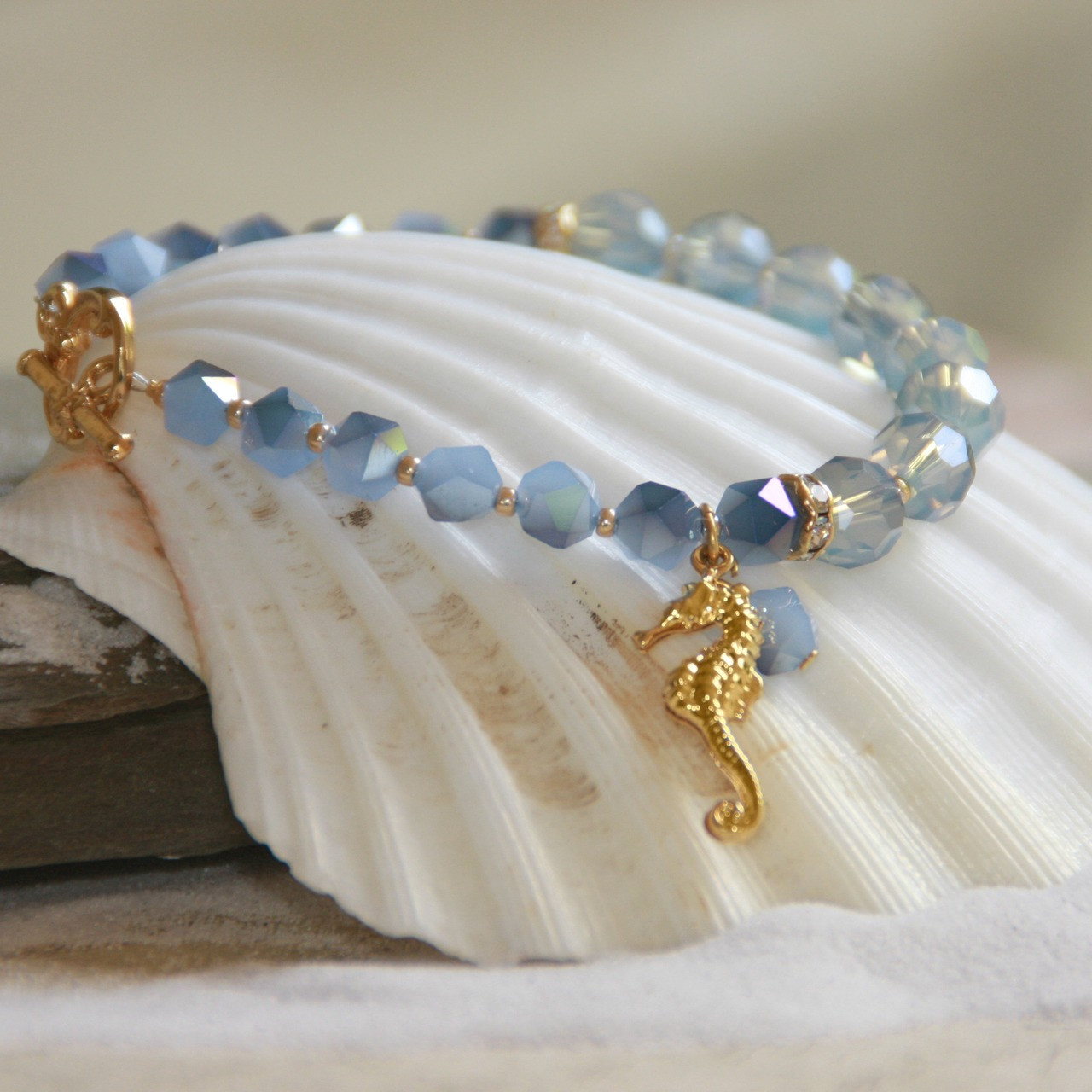 OC-2  Seahorse Bracelet is just Stunning