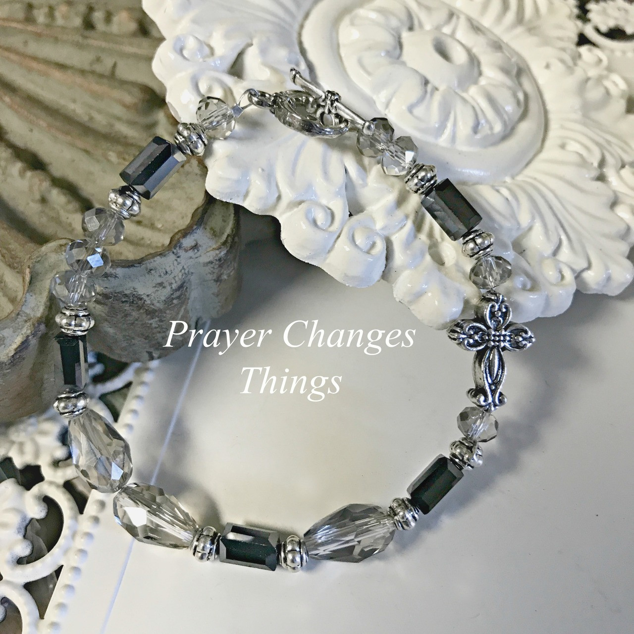 IN-200  Classic Prayer Changes Things Bracelet