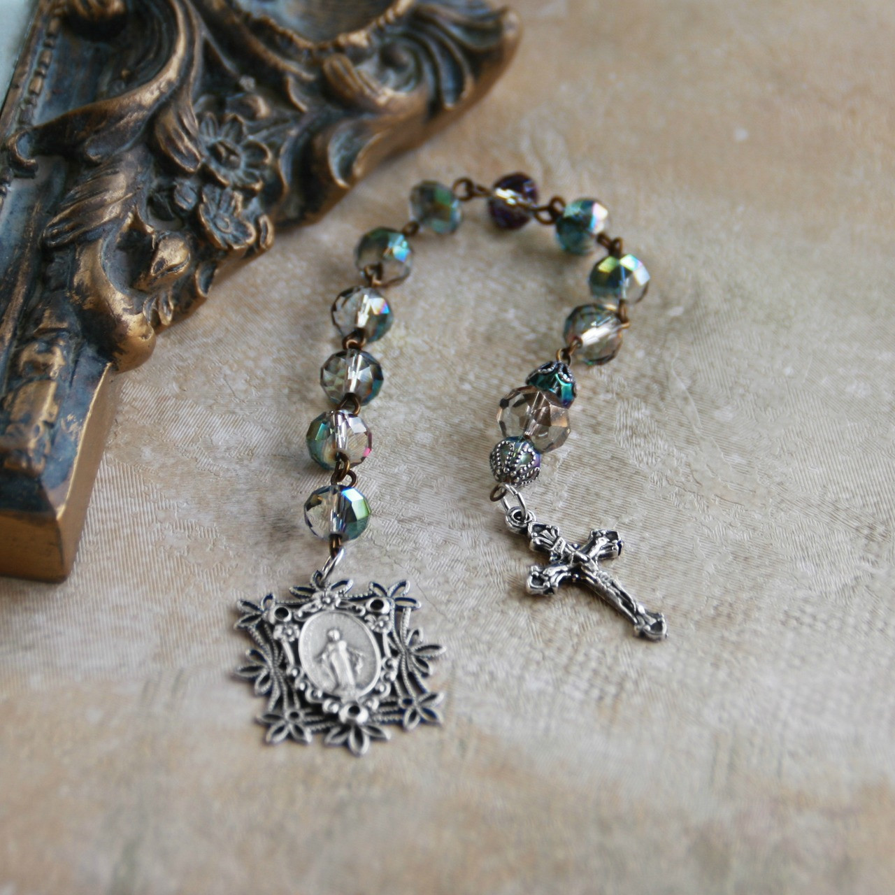 IN-806  Catholic Chaplet Cerulean Blue AB