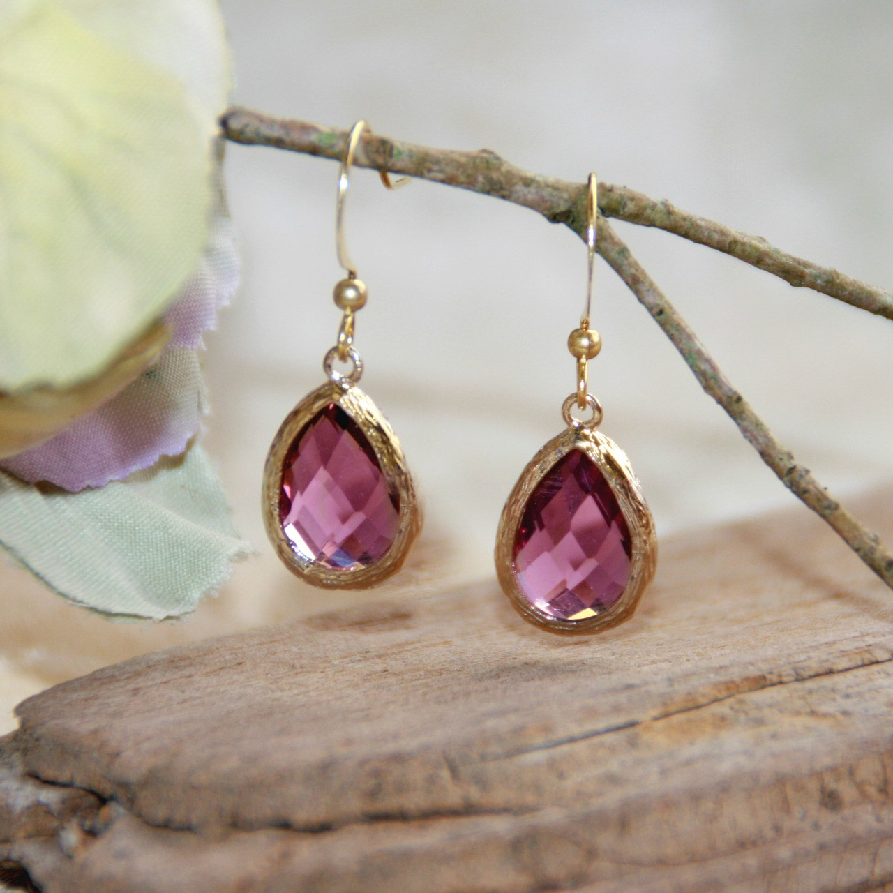 IS-796E  Amethyst Color Crystal Drop Earrings