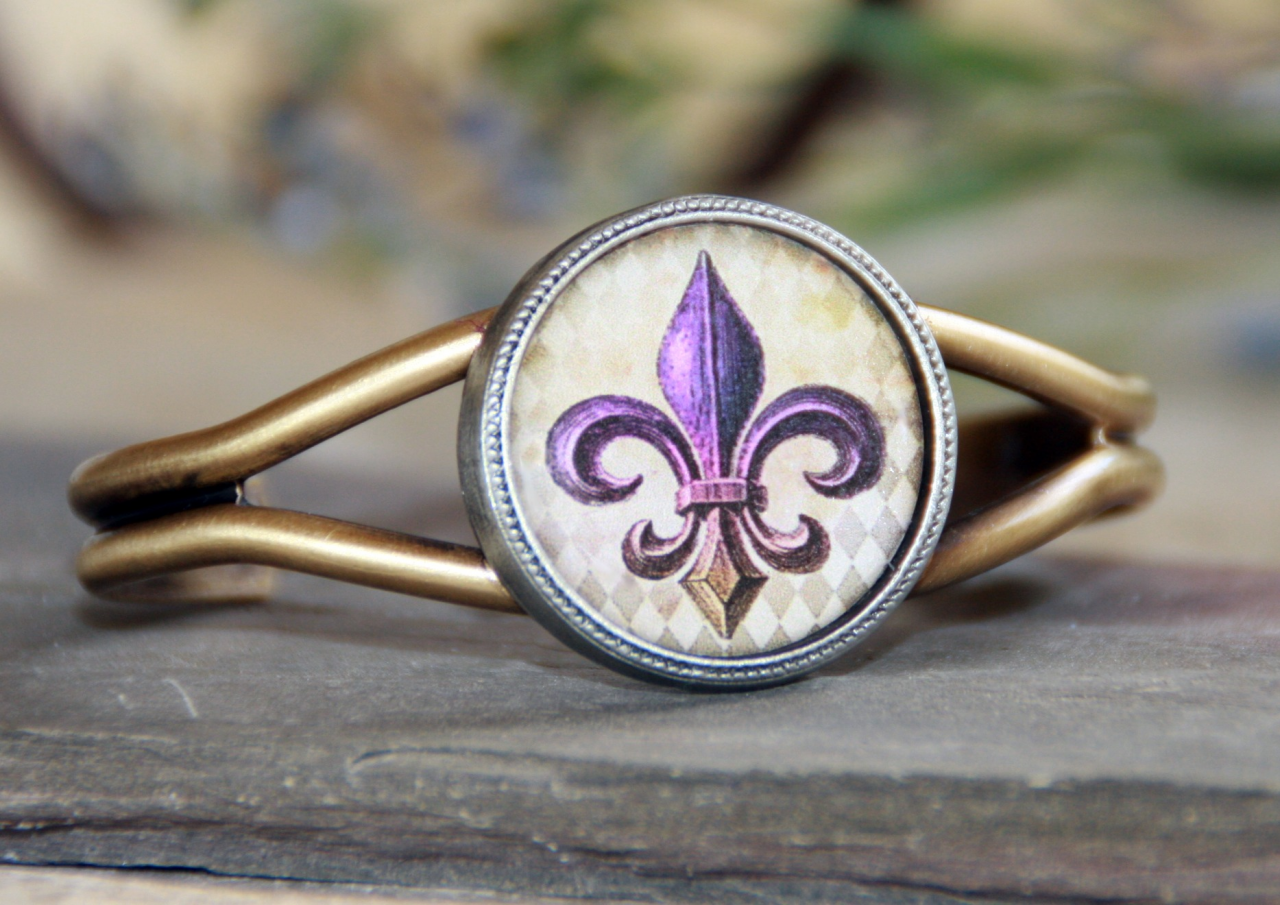 ART-122 Purple & Gold Fleur de Lis ART Cuff Bracelet
