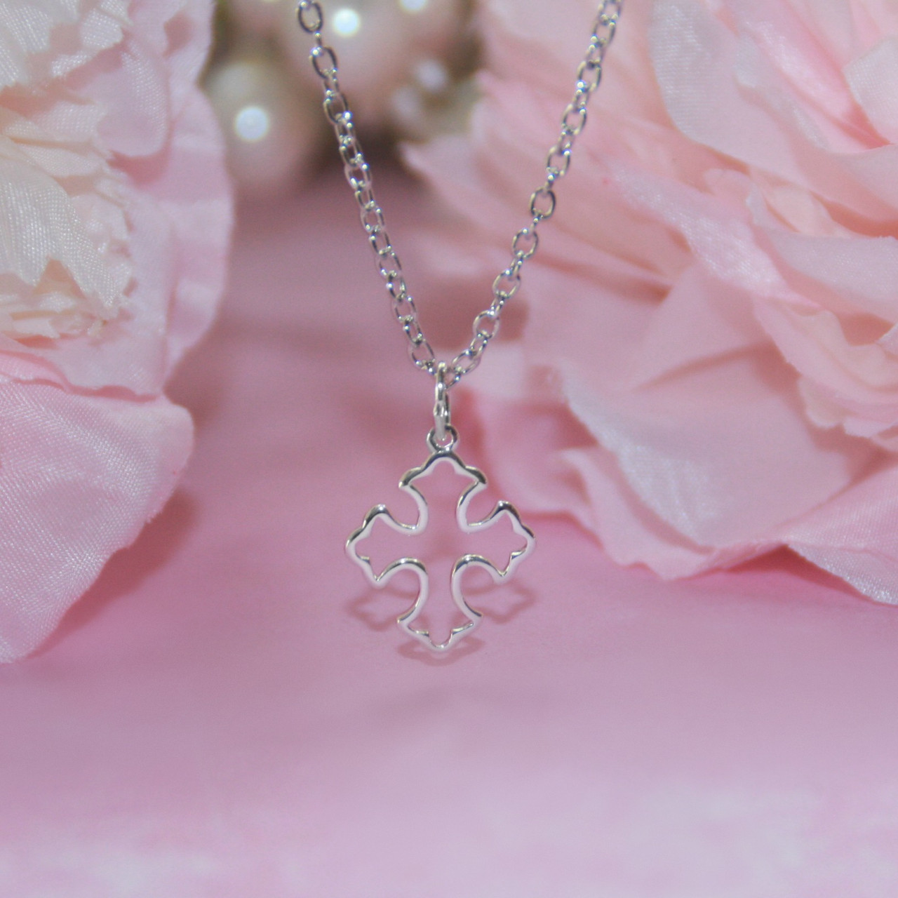 CJ-562  Oh so Sweetness Open Dainty Cross Necklace