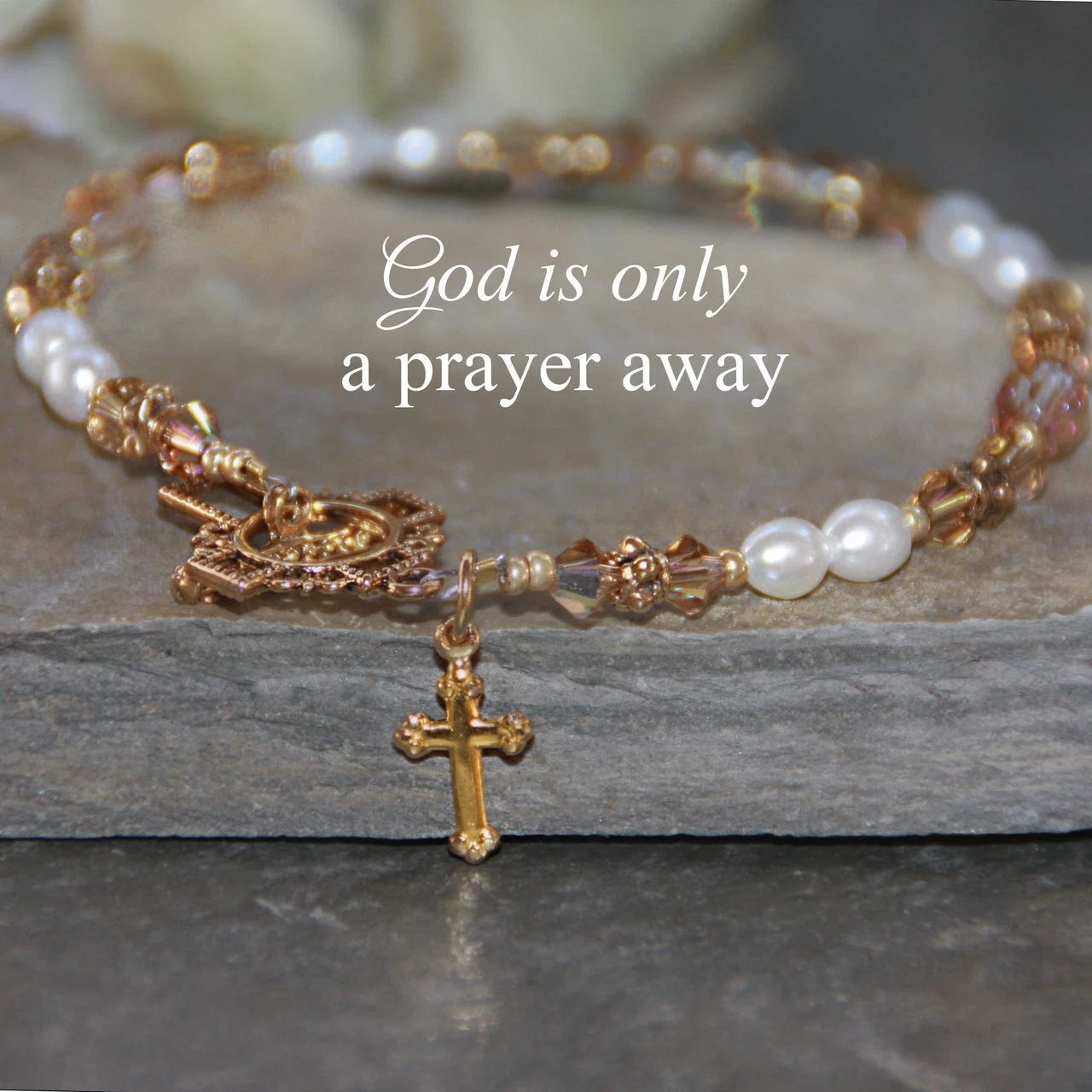 IN-764   God is only a Prayer away Pearl and Crystal Bracelet