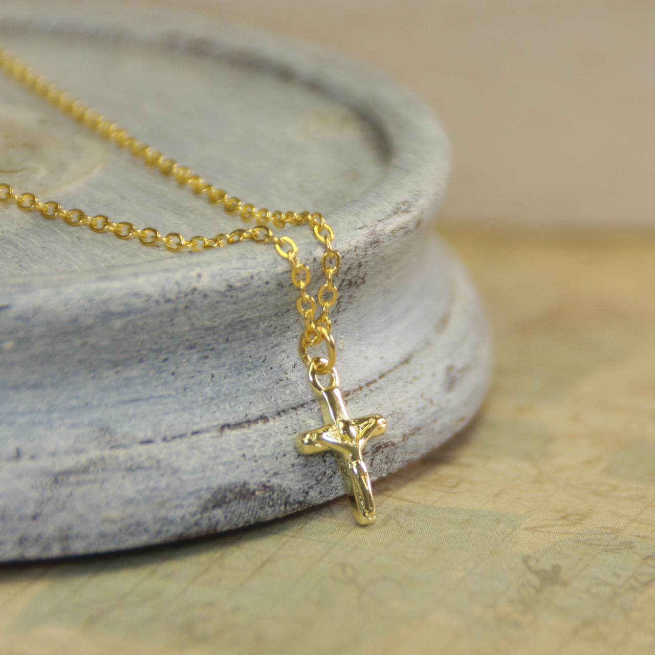 LG-6  Fine Quality Crucifix dainty Necklace