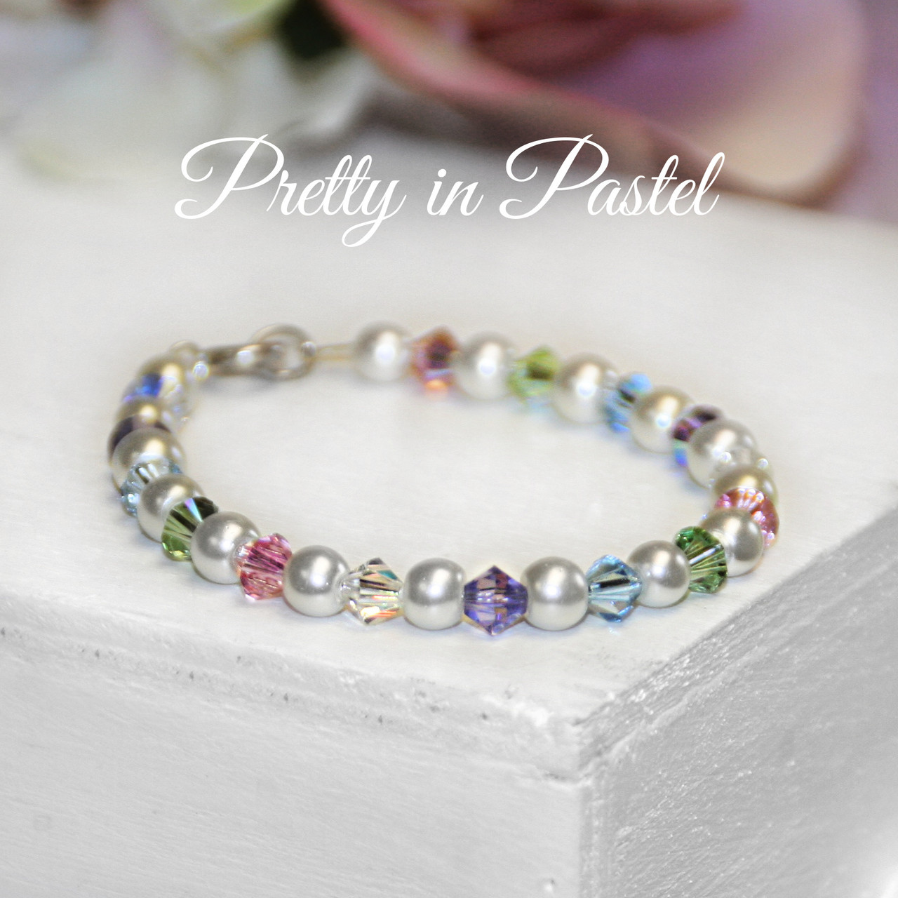 CJ-118  Pretty in Pastels Crystals & Pearls 5" Bracelet
