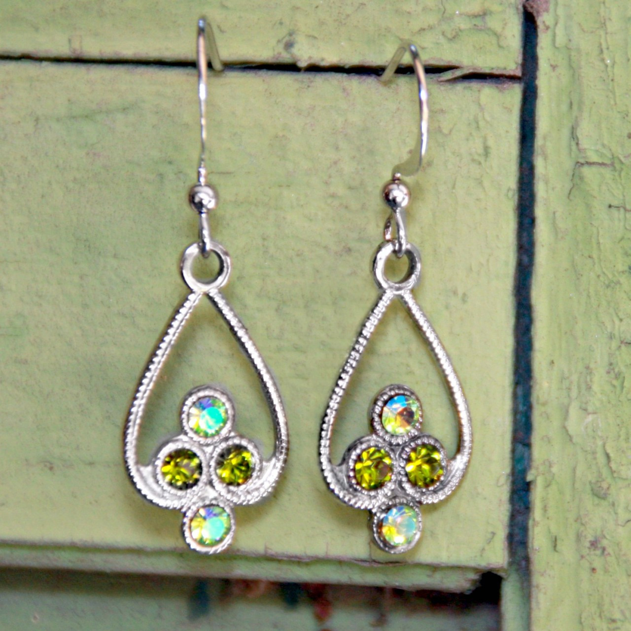 FER-39G  Peridot Crystal Earrings