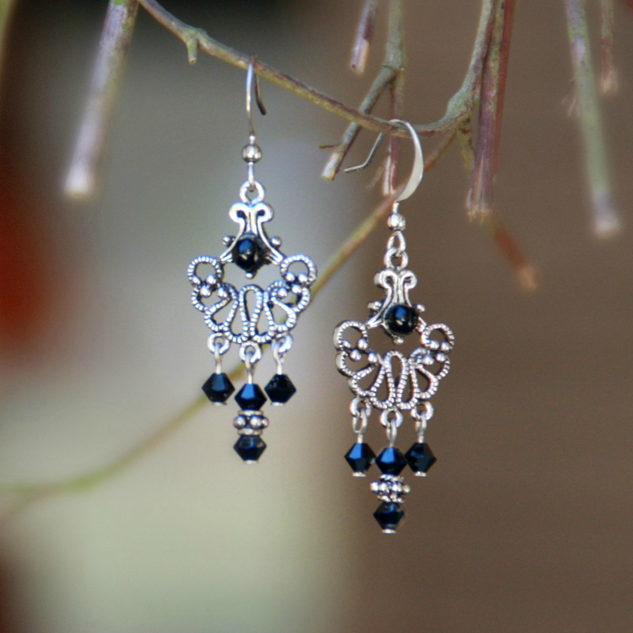 FER-122  Lacy Drop Earrings with Black crystals