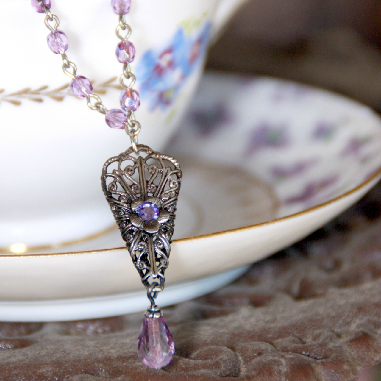 NCK-202  Lilac Necklace