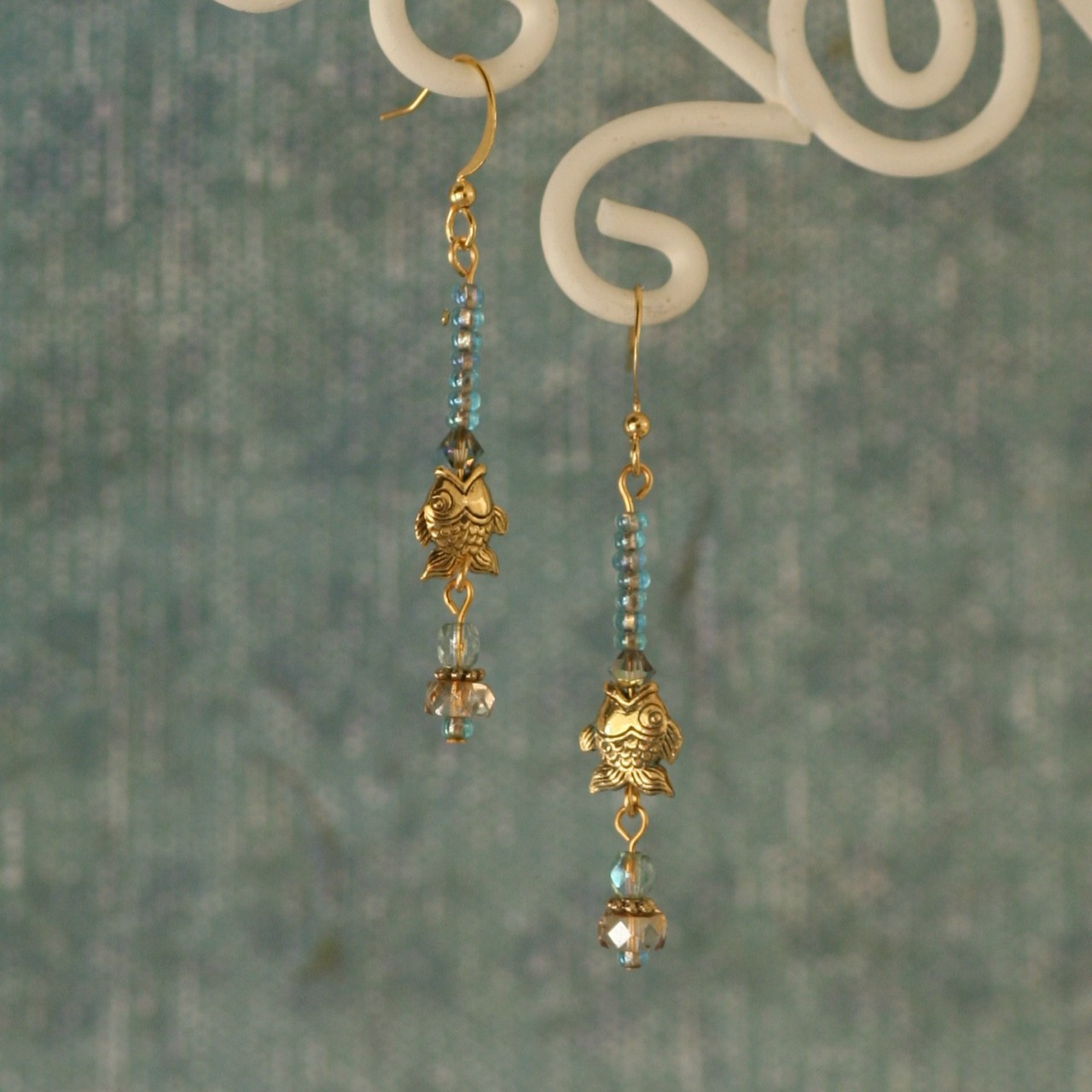 OC-37  Fishy Earrings