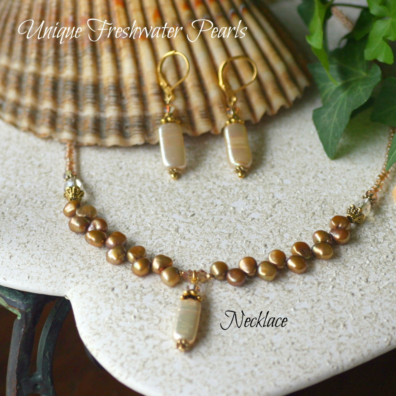 IS-238  Freshwater Pearl Necklace