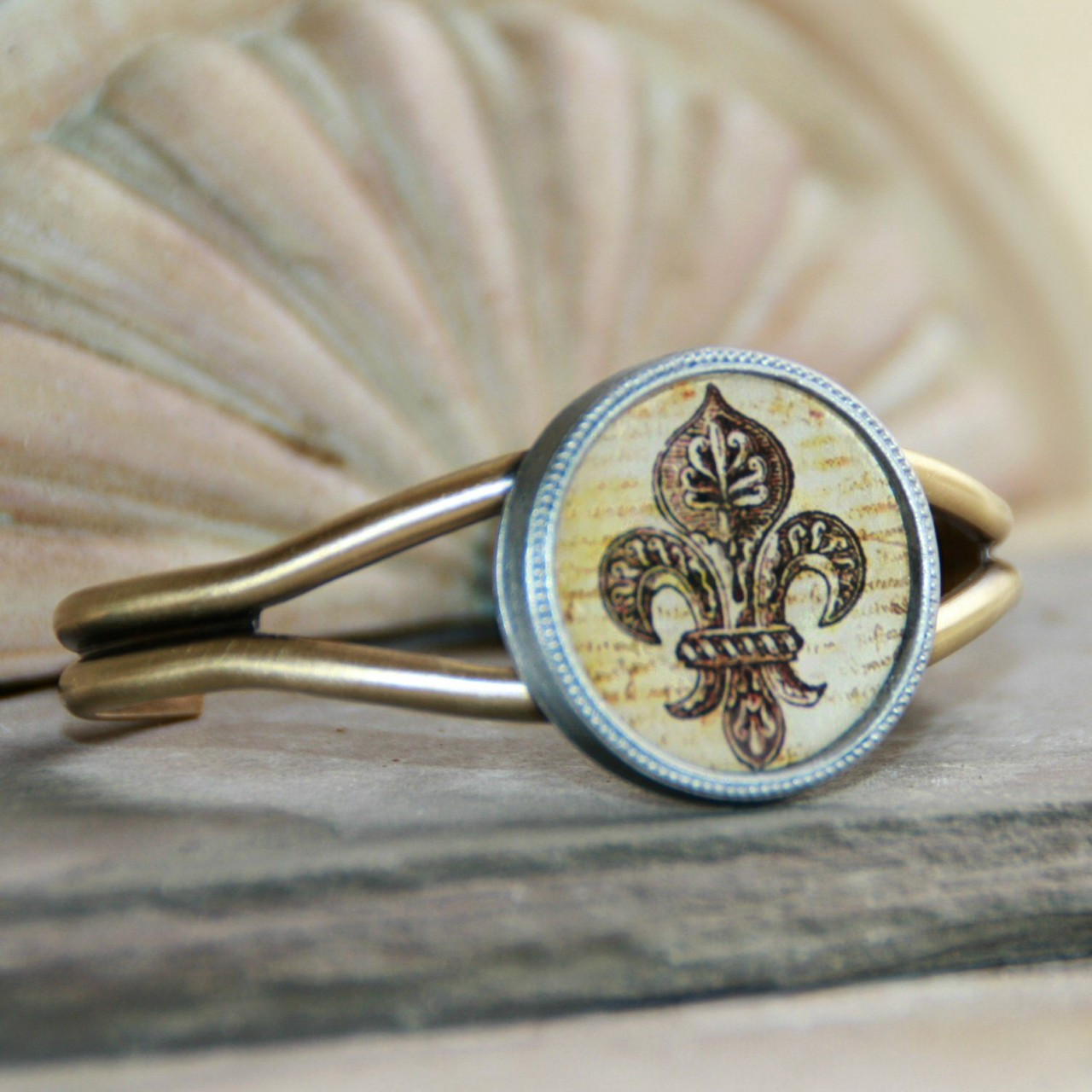 ART-127 Old World Fleur De Lis Cuff Bracelet