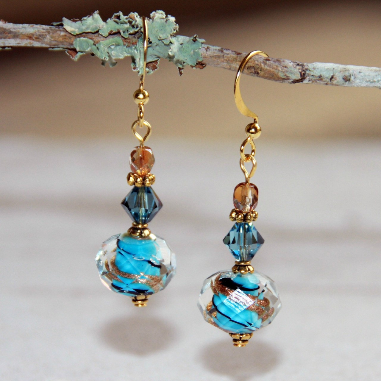 FER-252 Lampwork Crystal Beaded Earrings