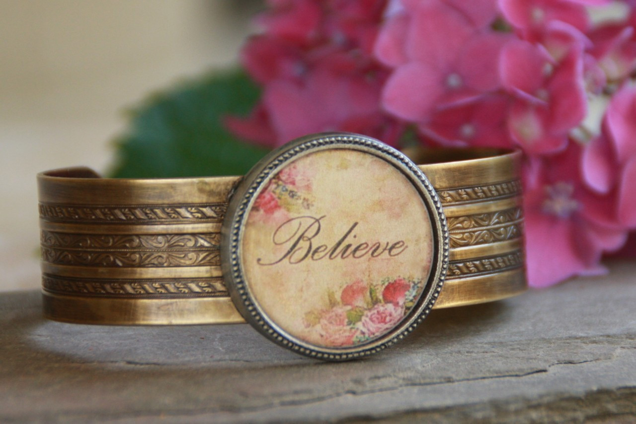ART-102 "Believe" Cuff bracelet