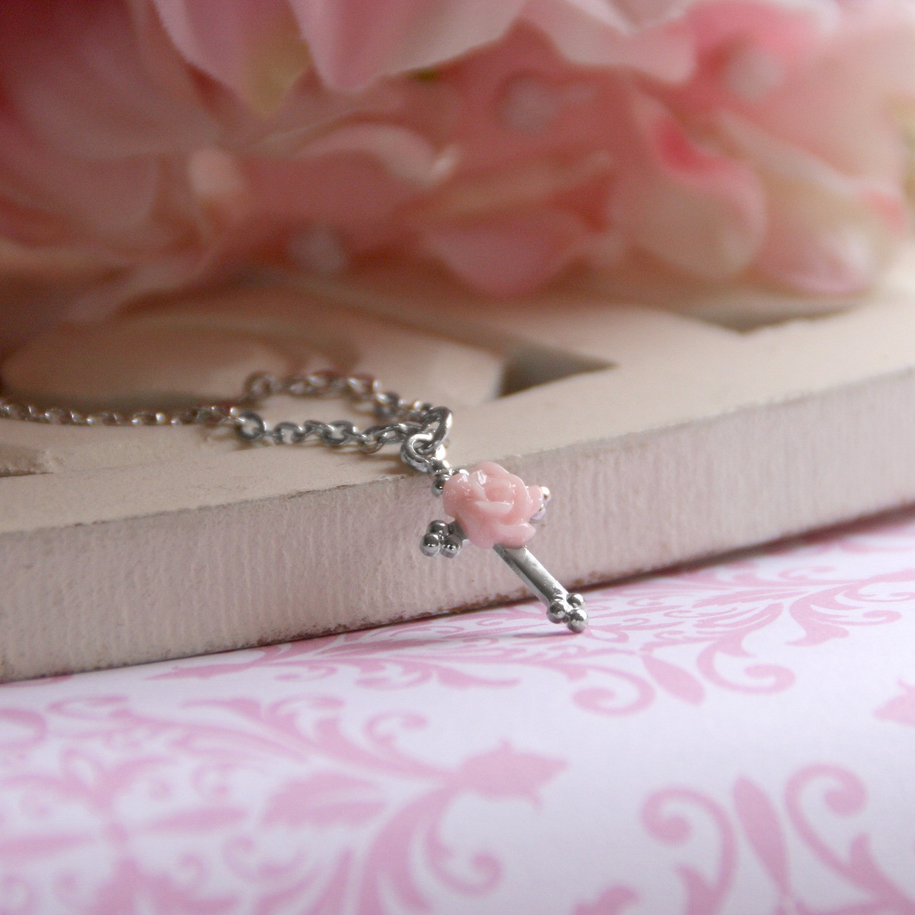 CJ-114  Sweet Rose Cross Necklace