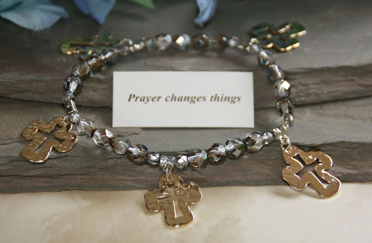 IN-376  Hammered Crosses "Stretchy" Bracelet