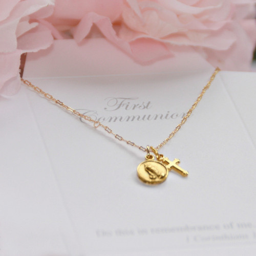 CJ-566  Praying Hands and Cross First Communion Necklace