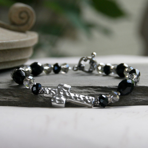 IN-115 Hammered Design Black & Platinum Bracelet