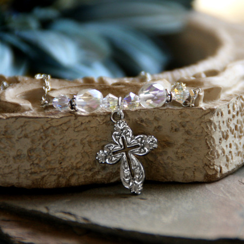 IN-472 Crystals AB and Elegant Cross with Chain Necklace