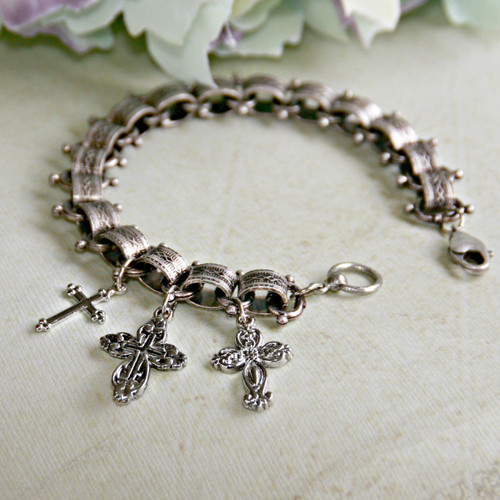 IS-689  Vintage Chain Cross Charm Bracelet