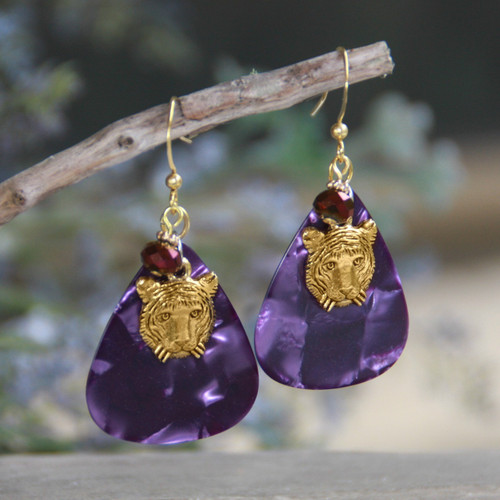 TG-33  Guitar Pick Tiger Earrings, great new design!