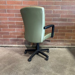 Pre-Owned Kimball Stature High Back Chair