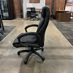 Pre-Owned Black Executive Chair