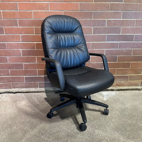 Pre-Owned Hon Pillow-Soft Executive Chair