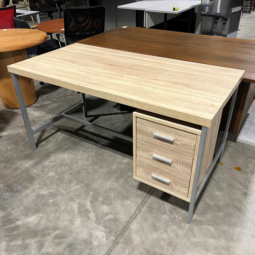 Pre-Owned Birch Laminate Desk