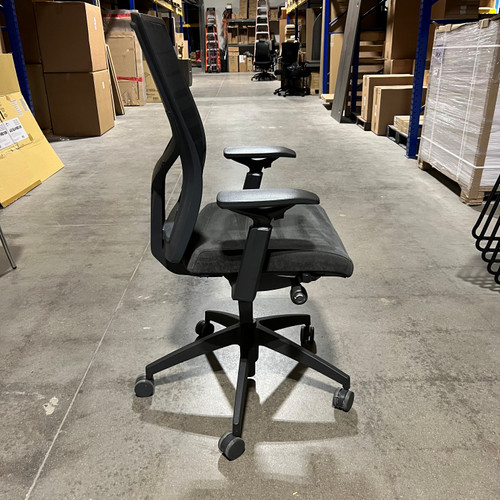 Pre-Owned Sit On It Grey/Black Torsa Task Chair