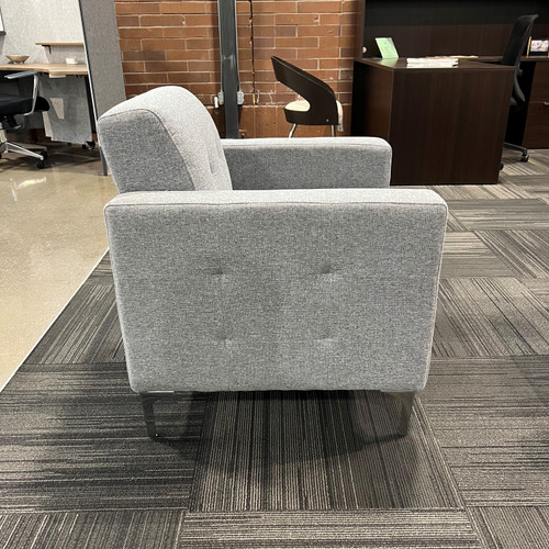 Copy of Pre-Owned Office Source Lounge Chair