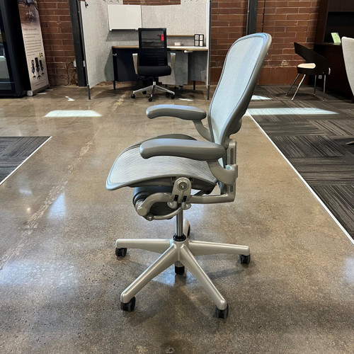 Pre-Owned Herman Miller Aeron