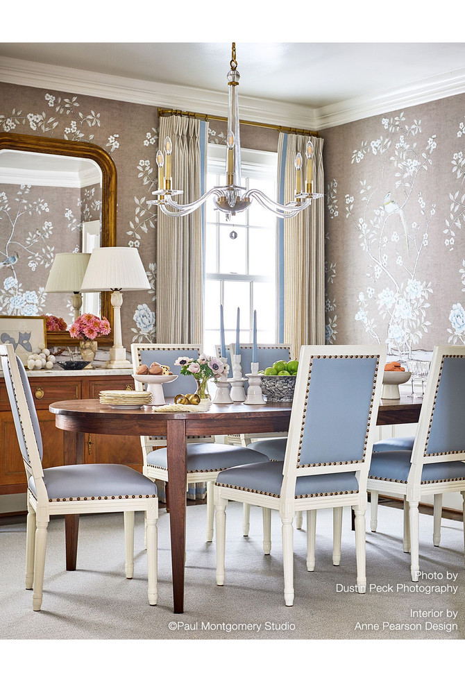 Maysong Beige Crackle, printed mural wallpaper by Paul Montgomery. Beige Chinoiserie in room.