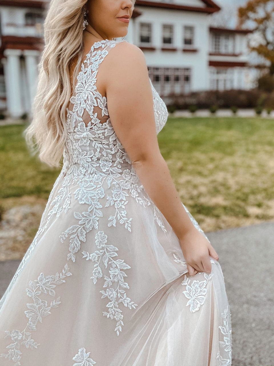 Moscato Wedding Dress