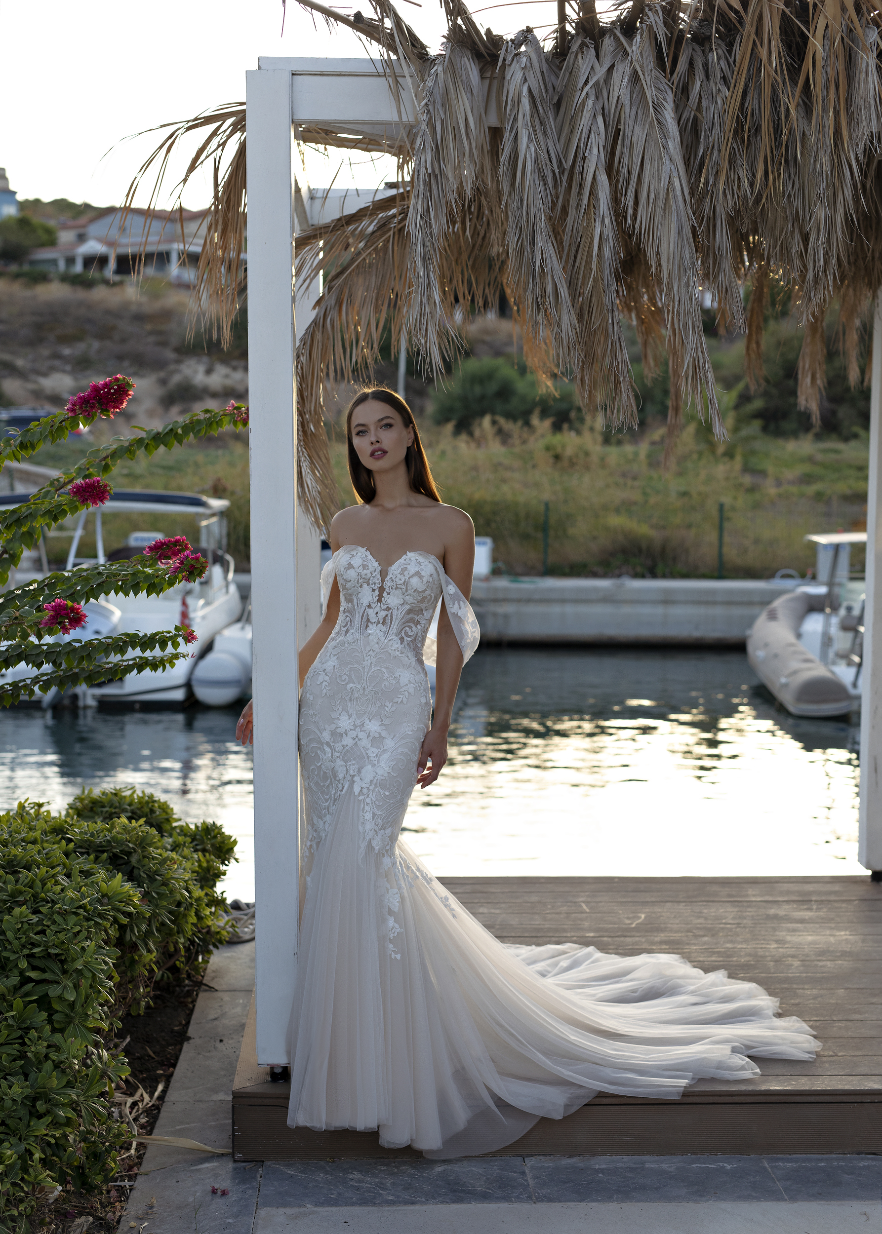 Gorgeous Mermaid Wedding Dresses Off the Shoulder Delicate Lace Covered  Button Bridal Gowns